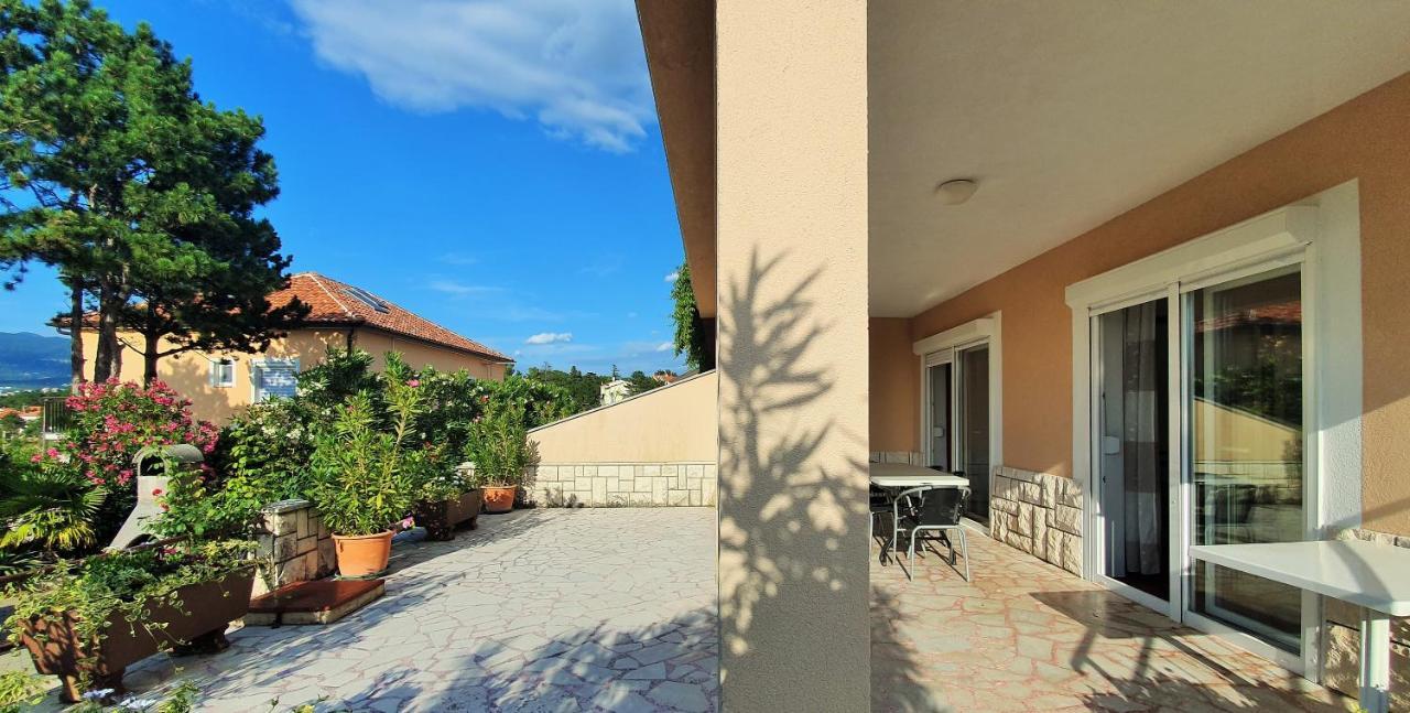 Apartments Grskovic G. Jesenovica Šilo Eksteriør billede
